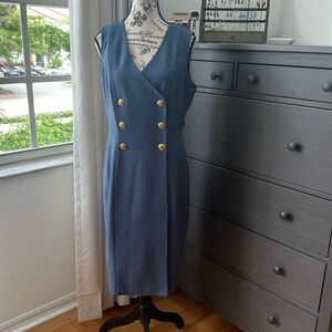 Women’s dress